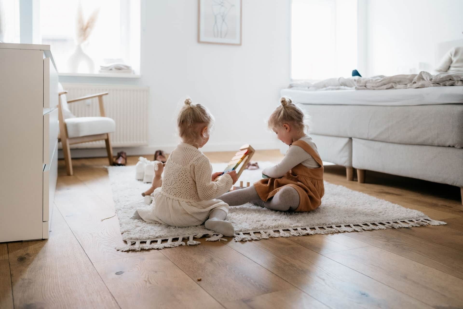 3 makuuhuonetta, silitysrauta/-lauta, vauvan matkasänky, Wi-Fi