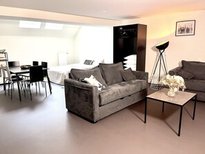 Loft luxo | Área de estar | Smart TV