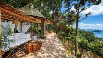 Premium bedding, down comforters, pillowtop beds, minibar