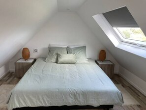 1 Schlafzimmer, Schreibtisch, Bügeleisen/Bügelbrett, kostenloses WLAN
