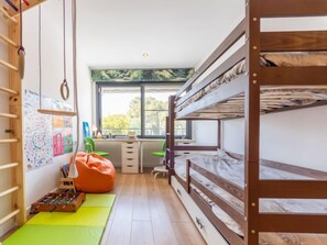 3 chambres, bureau, fer et planche à repasser, Wi-Fi