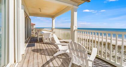 Beach Front, Swimming Pool, FREE Beach Gear!