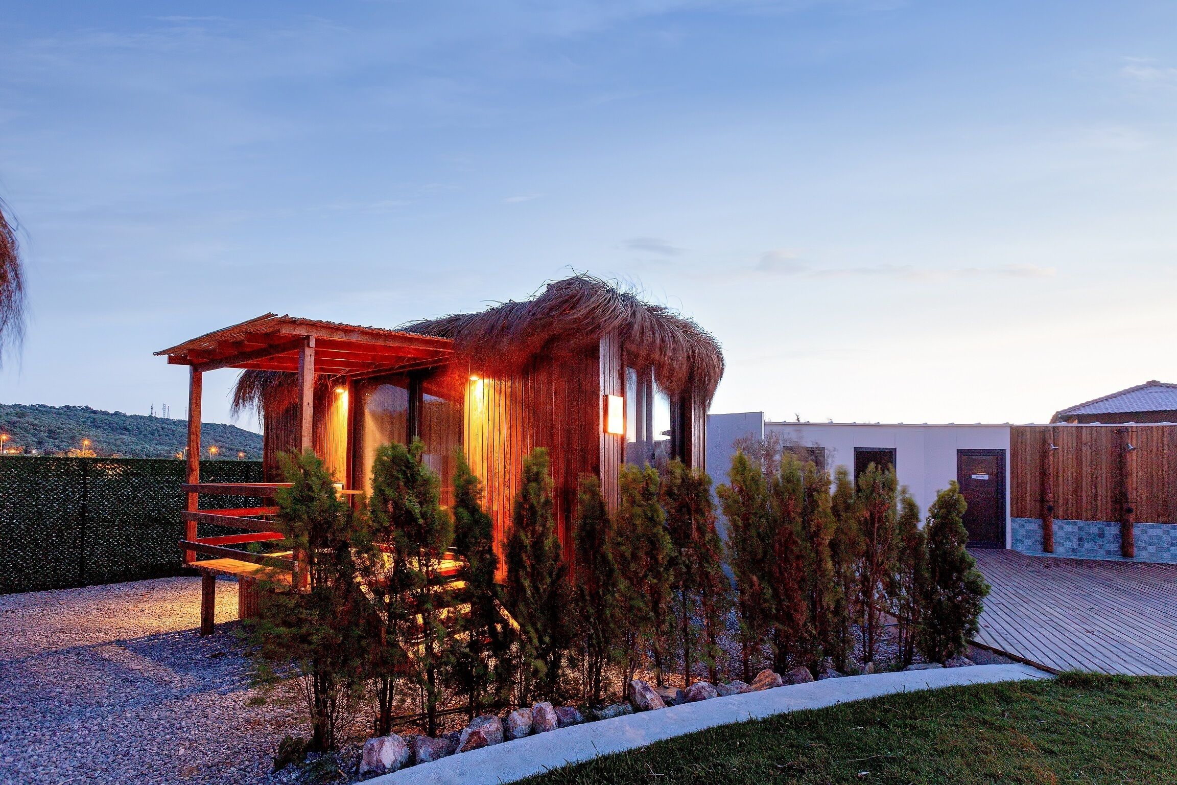 Minibar, soundproofing, free WiFi, bed sheets