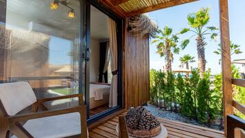 Dobbeltværelse - havudsigt | Minibar, lydisolering, gratis Wi-Fi, sengetøj