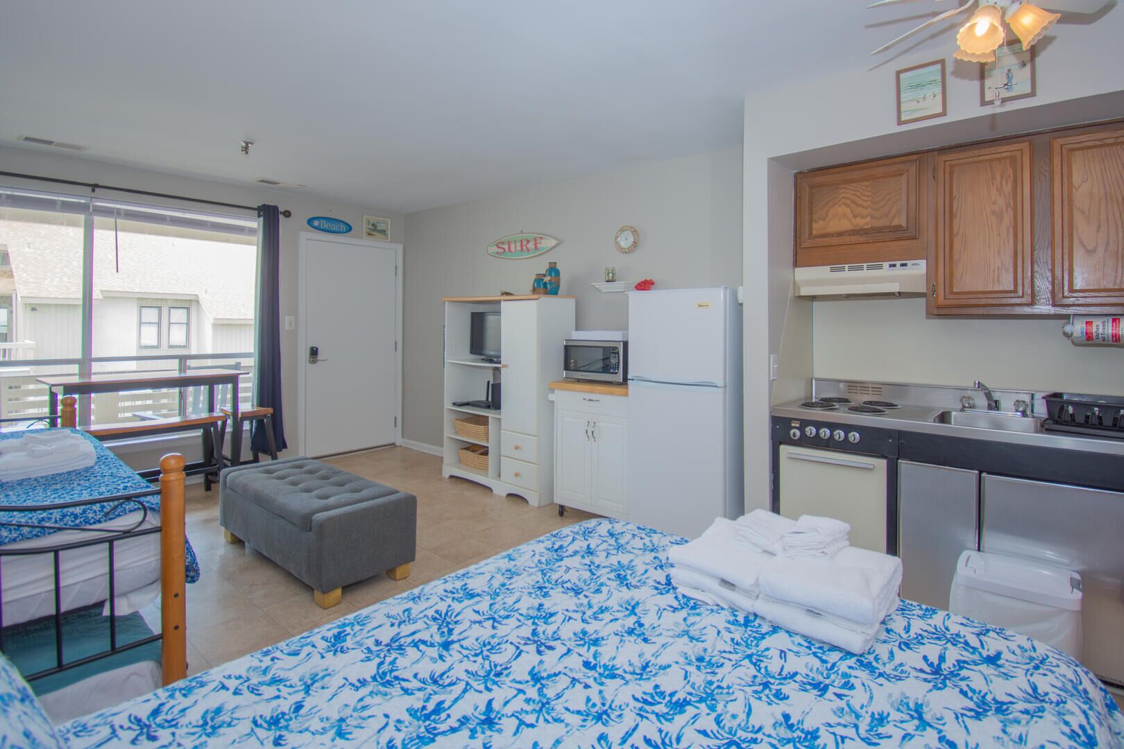 Studio near Pools, Beach and Golf, with Complimentary Resort Pass