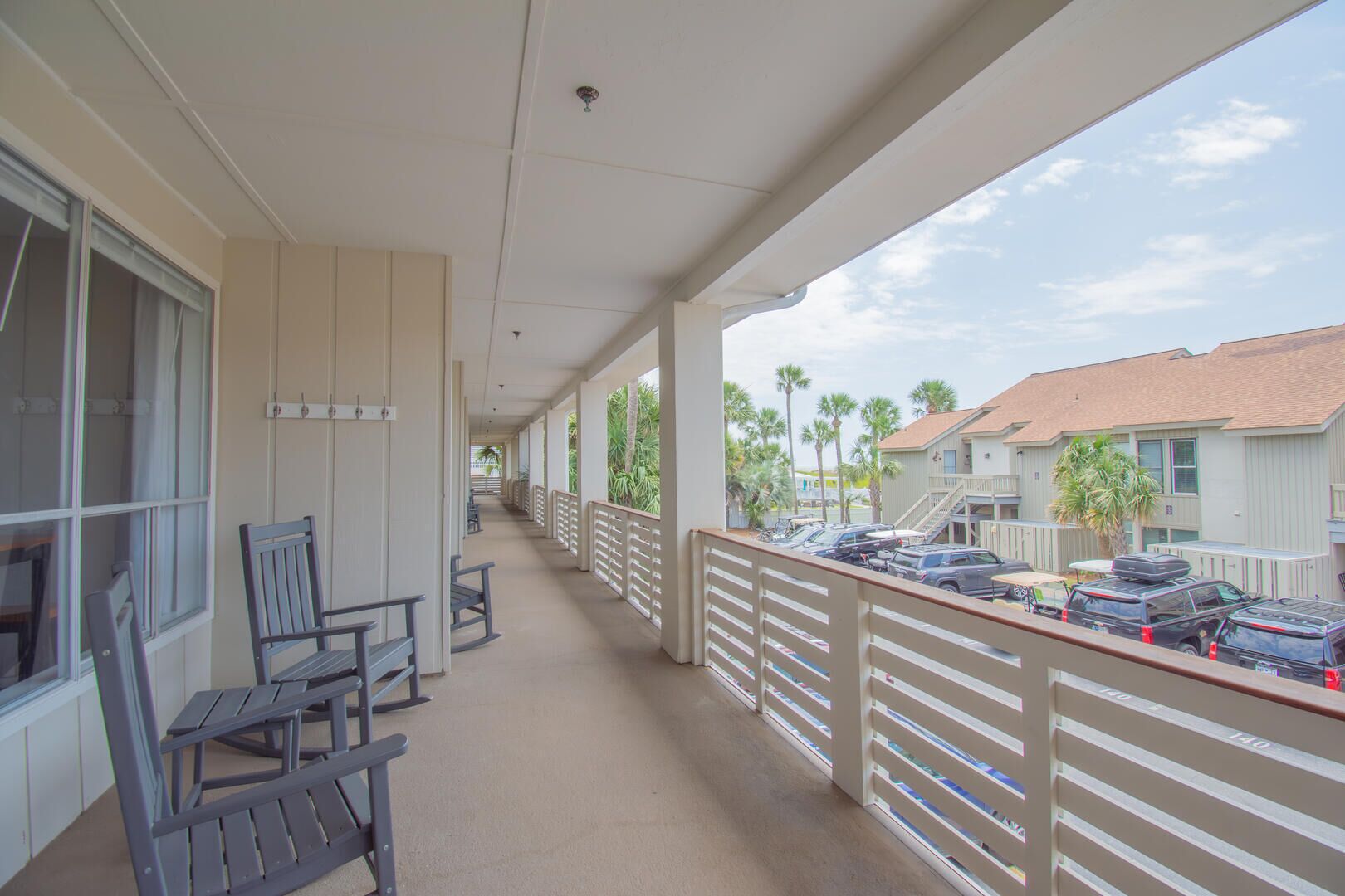 Studio near Pools, Beach and Golf, with Complimentary Resort Pass