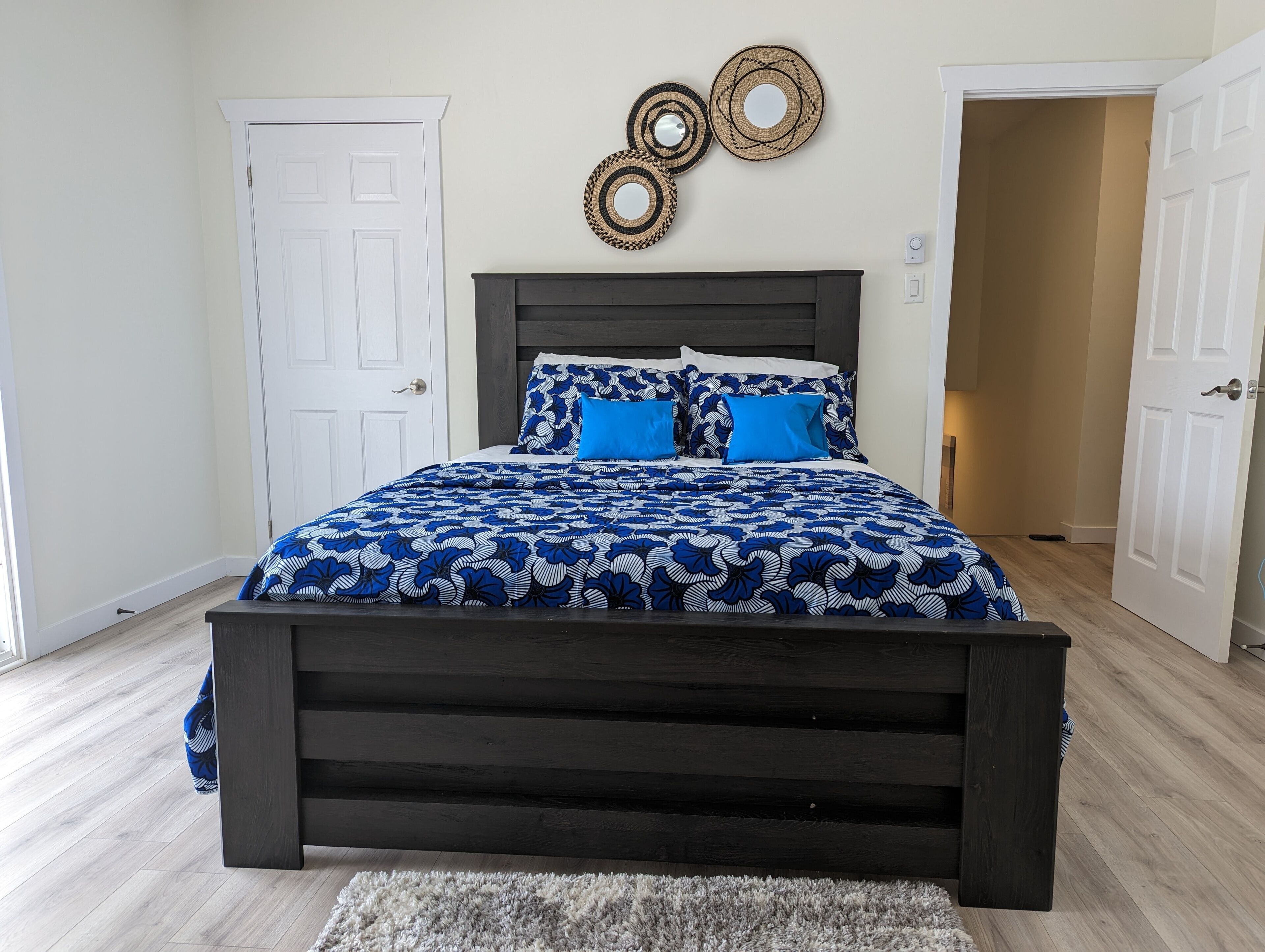 3 bedrooms, desk, free WiFi, bed sheets