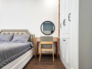 Desk, free WiFi, bed sheets
