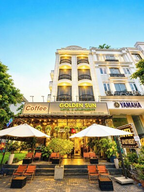 Front of property - Golden Sun Hotel Apartments (Ho Chi Minh City)
