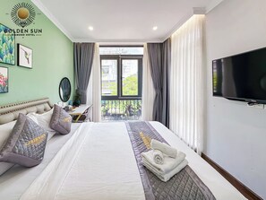 책상, 무료 WiFi, 침대 시트