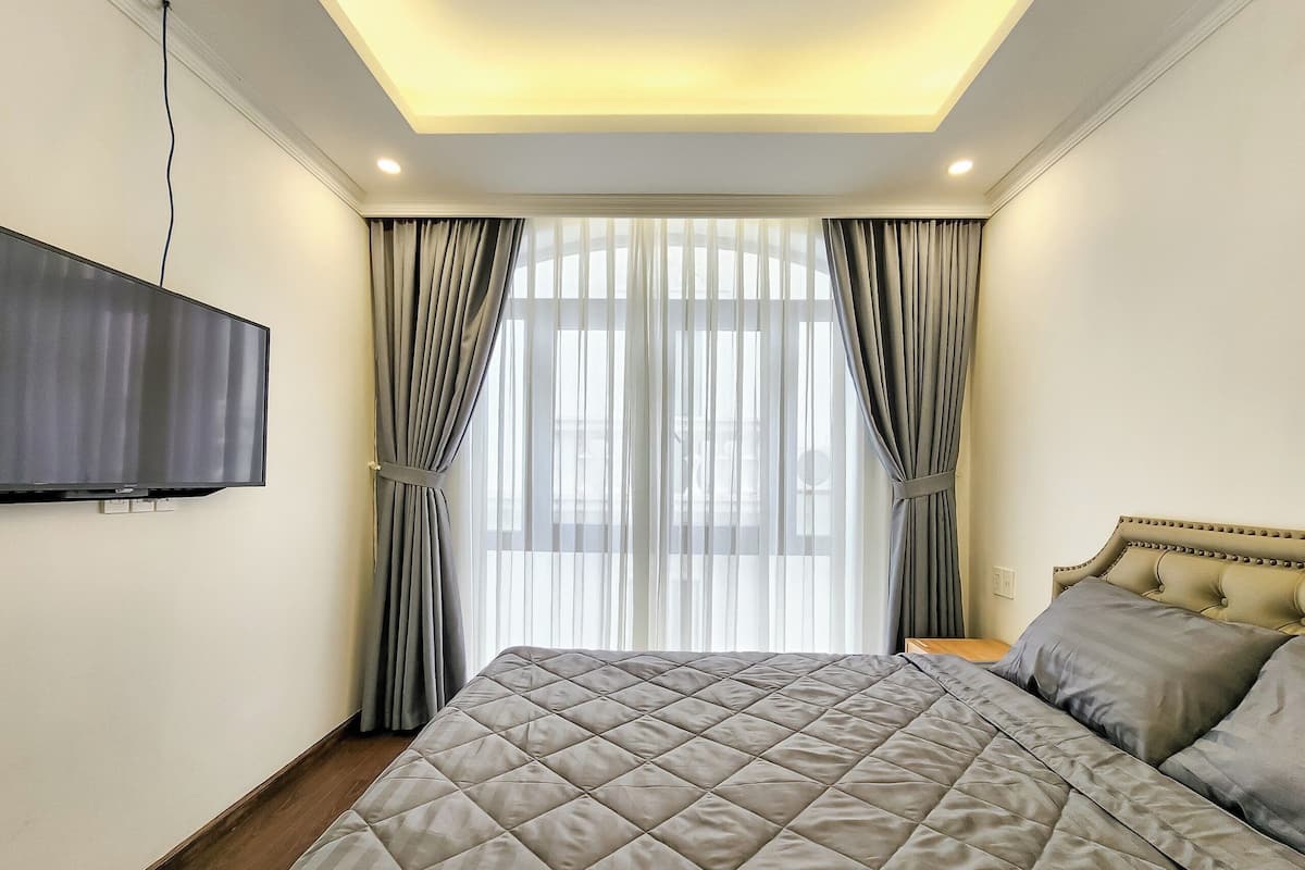 1 bedroom, desk, free WiFi, bed sheets