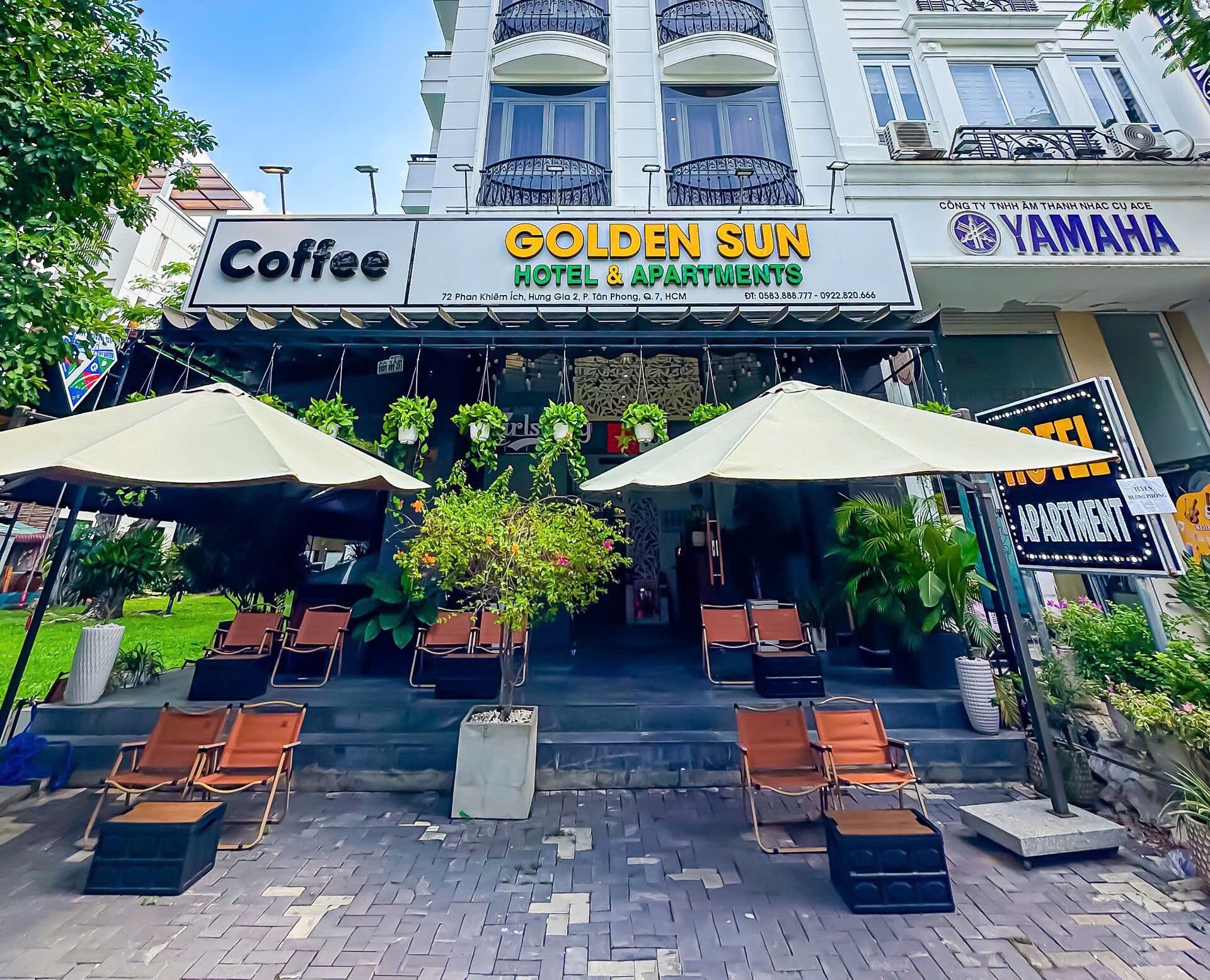 Fachada de la propiedad