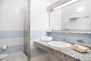 Bathroom - Apt. Dorata 1A (Orosei)