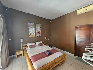 2 bedrooms, in-room safe, travel crib, free WiFi