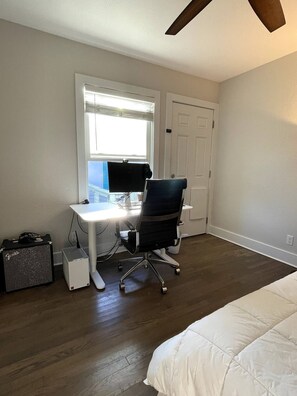 2 camere, ferro/asse da stiro, Wi-Fi, lenzuola