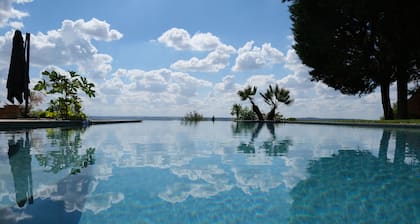 Superbe Villa avec piscine à débordement & Cabane Ecolodge Spa de 40 m2pour 8