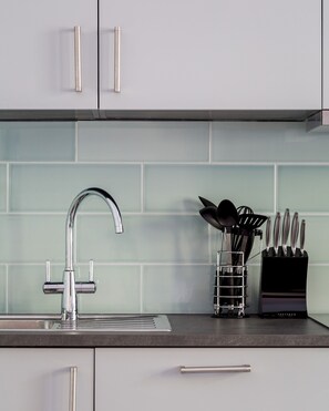 Fridge, oven, dishwasher