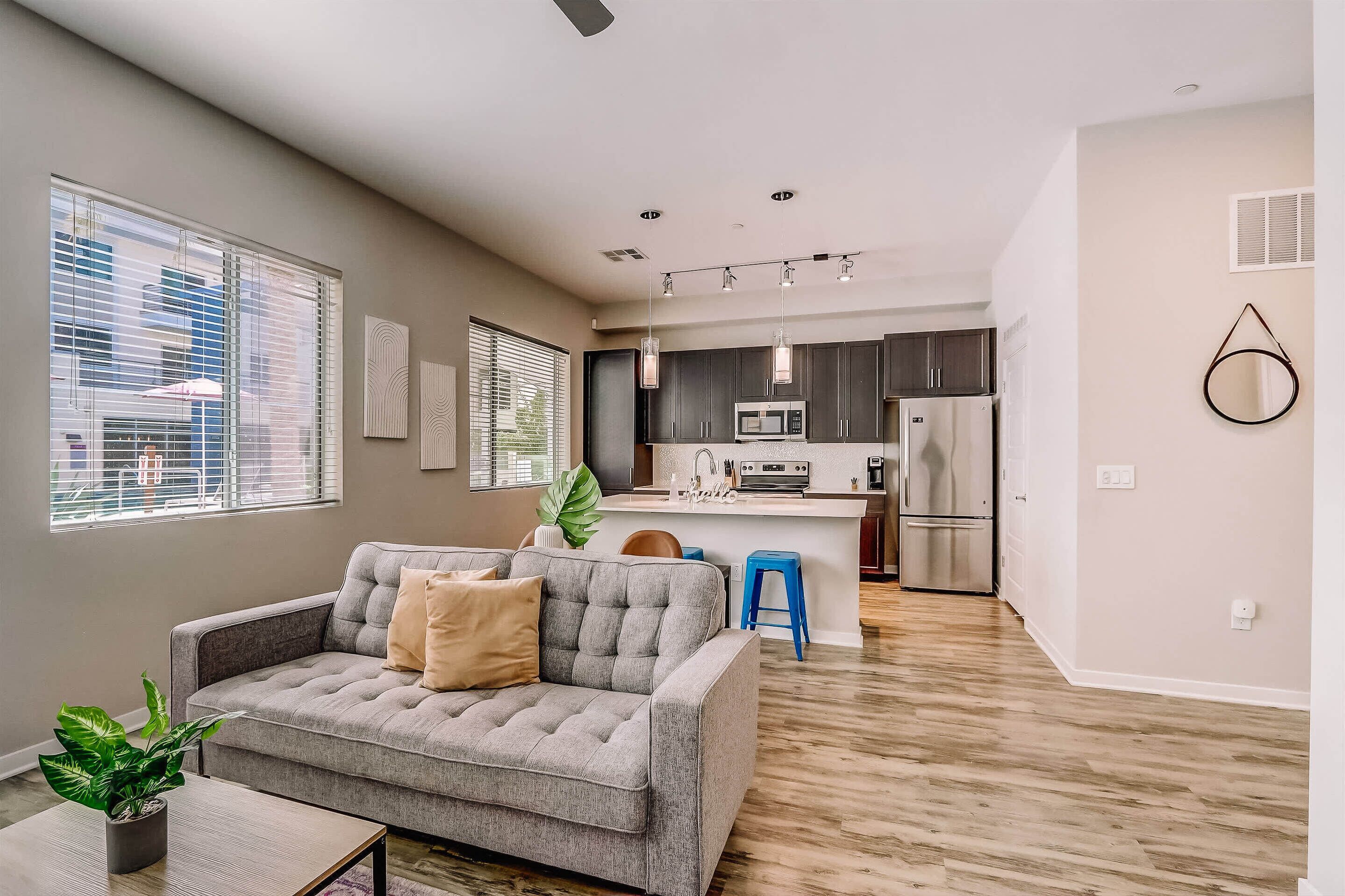 Frontdesk | 1 BR Apt by Palo Verde Golf Course