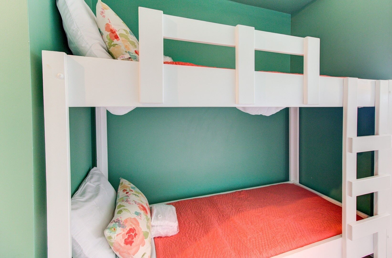 Condo, 1 Bedroom | 1 bedroom, iron/ironing board, free WiFi