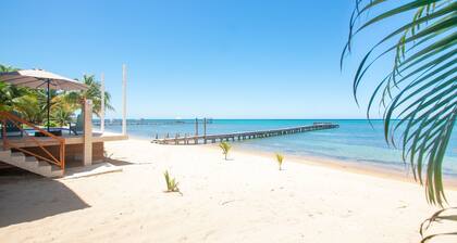 Casa Coral 2 Bedroom Home by RedAwning