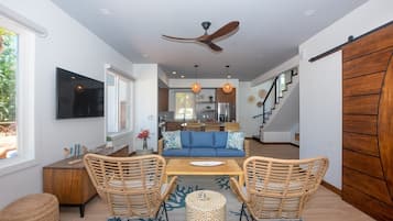 Casa, 2 quartos | Área de estar