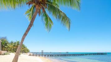 House, 2 Bedrooms | Beach