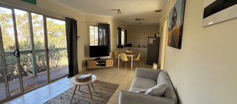 Allusion Farmstay & Vineyard- Unit Cab Sav - Pets negotiable 