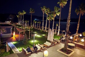 Poolside bar - Parmos Otel (Erdek)