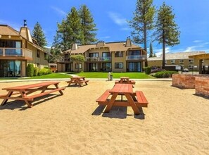 숙박 시설 구내