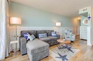Condo, 1 habitación | Área de sala de estar