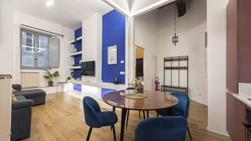 Comfort Apartment | Private kitchen | Fridge, oven, stovetop, dishwasher