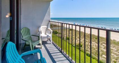 0509 Oceanfront Getaway by Atlantic Towers