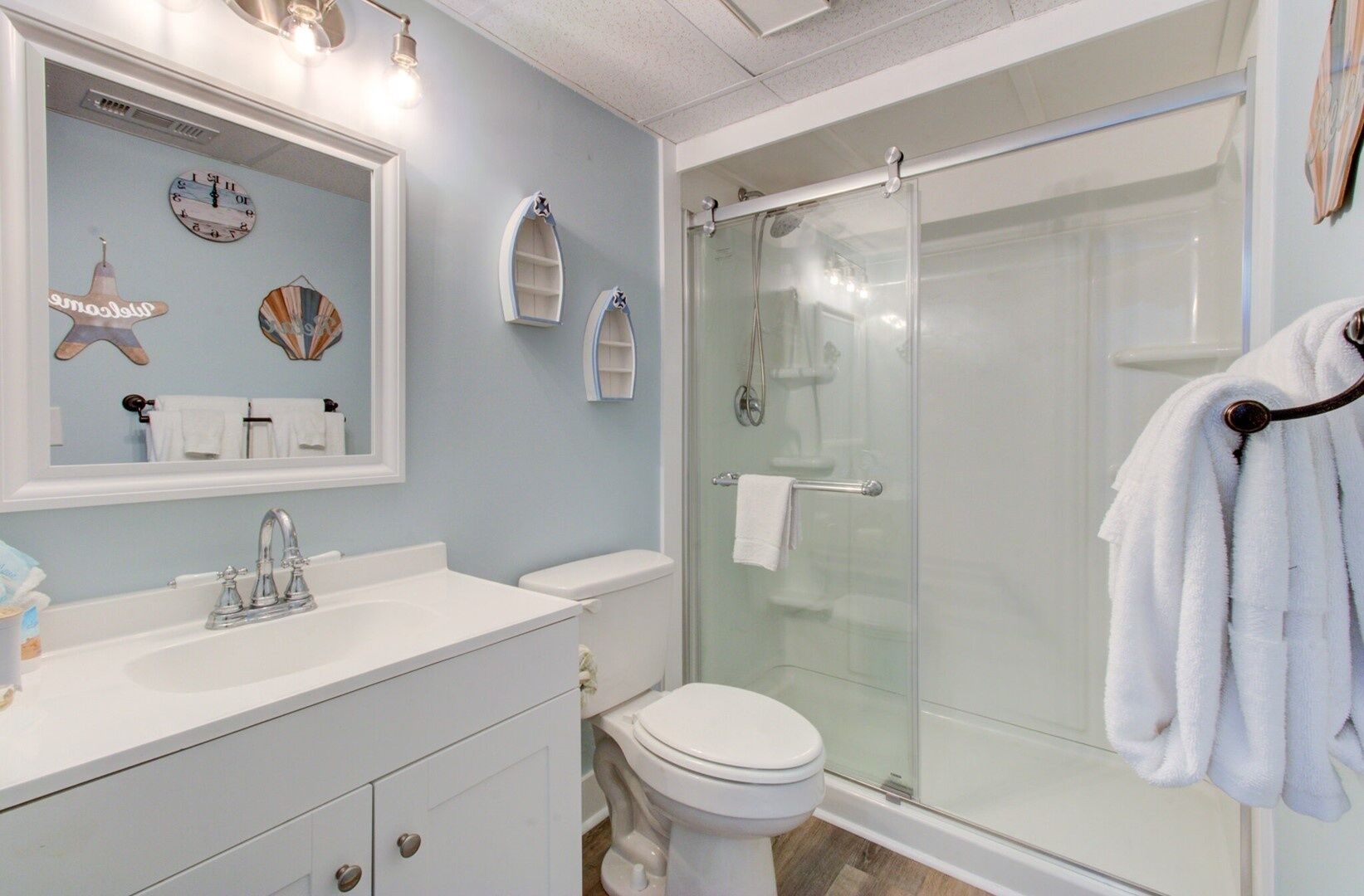 0509 Oceanfront Getaway 1 Bedroom Condo by Redawning