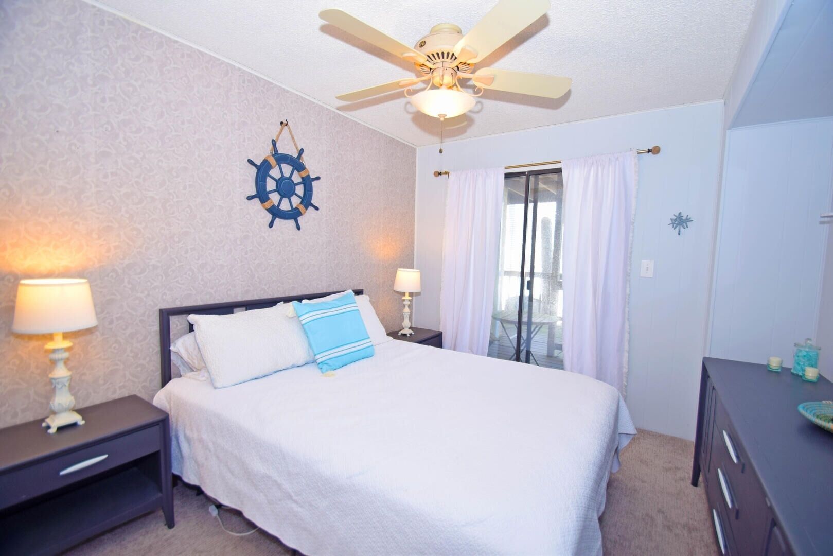 Bay Vista 102 2 Bedroom Condo by Redawning