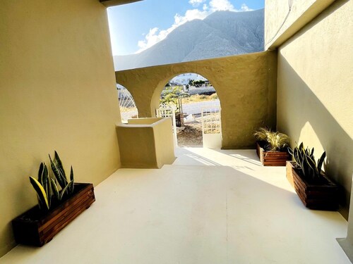 Sabbia Calda Studio 100 meters from black Beach