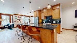 House, Multiple Beds, Patio, Mountain View (Obsidian Serenity) | Private kitchen | Coffee/tea maker - Obsidian Serenity -private Hot Tub (Mammoth Lakes)