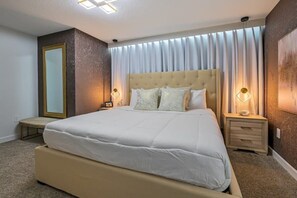 5 Schlafzimmer, Bügeleisen/Bügelbrett, Reisekinderbett, WLAN