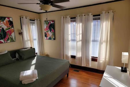 Tallahassee Guest house