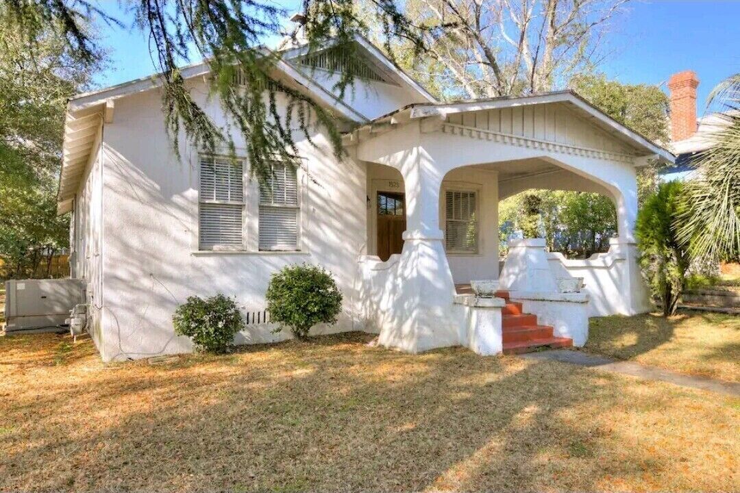Craftsman on The Hill