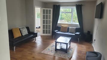 House | Living area | TV