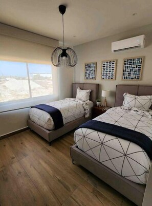 3 habitaciones y ropa de cama 