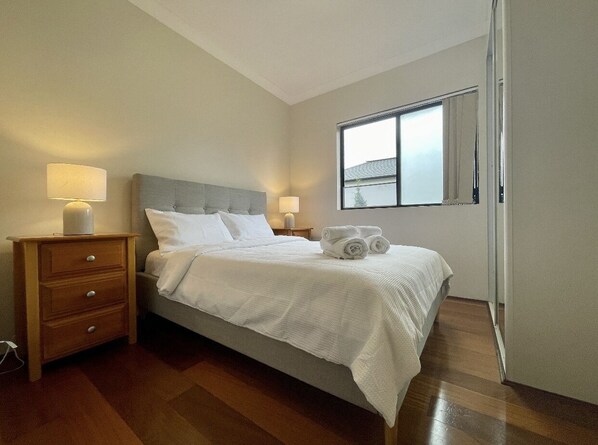 3 bedrooms, WiFi, bed sheets