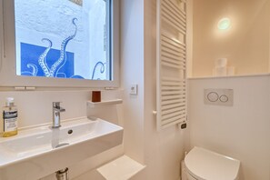 Free toiletries, hair dryer, towels - L'Octopus - Petit patio estival (Marseille)