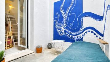 Fer et planche Ă  repasser, Wi-Fi gratuit, draps fournis