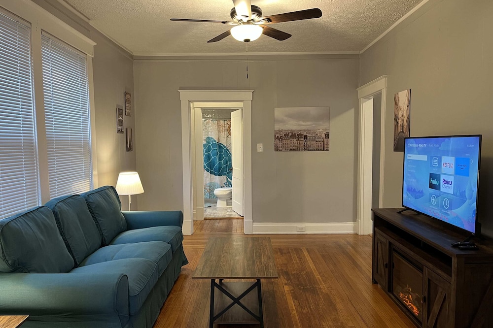 Rolston, 1 Bedroom Unit near Xavier, Downtown