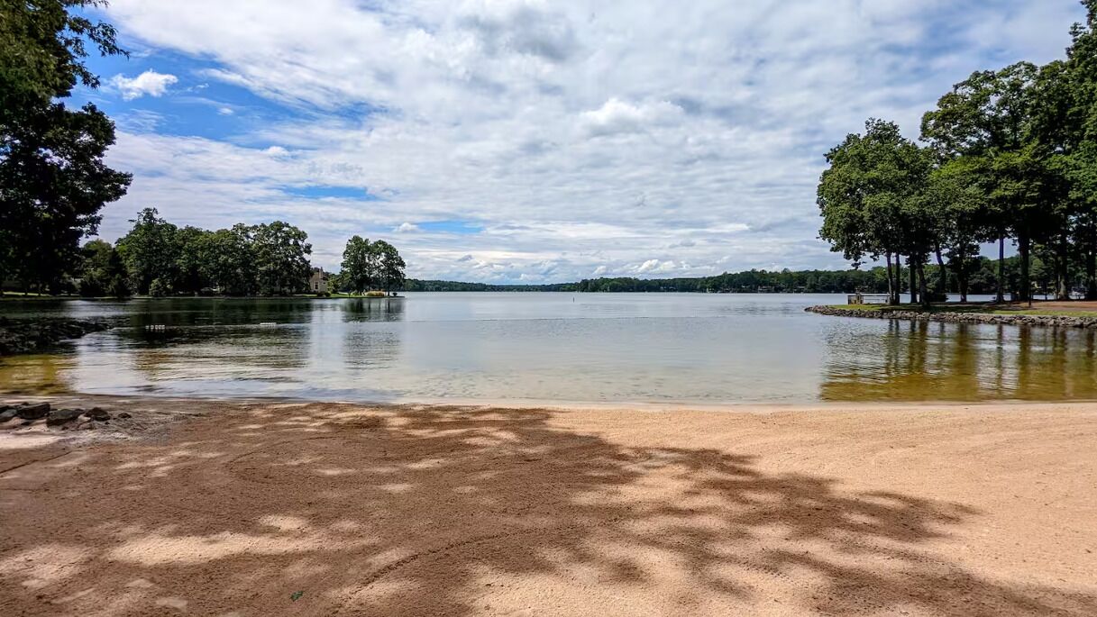 Camastros y toallas de playa 