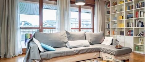 Televisie en een kantoor