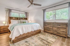 3 Schlafzimmer, Bügeleisen/Bügelbrett, WLAN, Bettwäsche