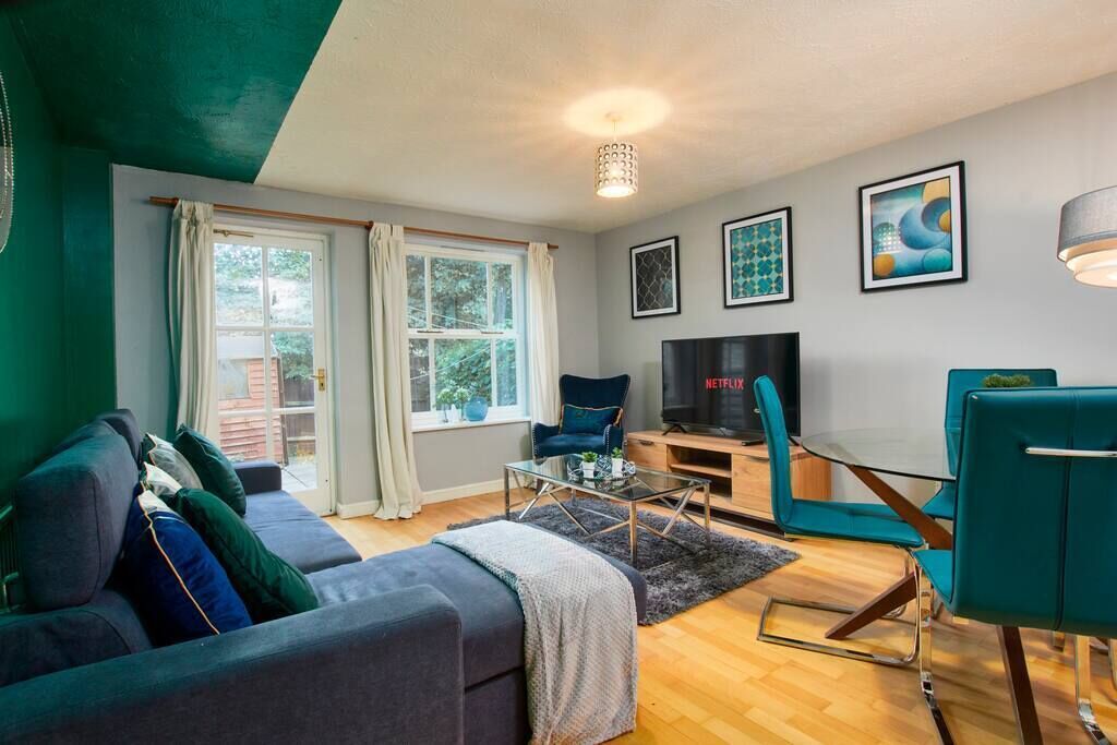 The Boutique Oxford Abode with Parking & Garden