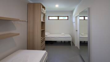 2 quartos, Wi-Fi de cortesia, roupa de cama